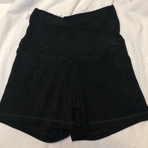 NWOT aerie crossover biker shorts